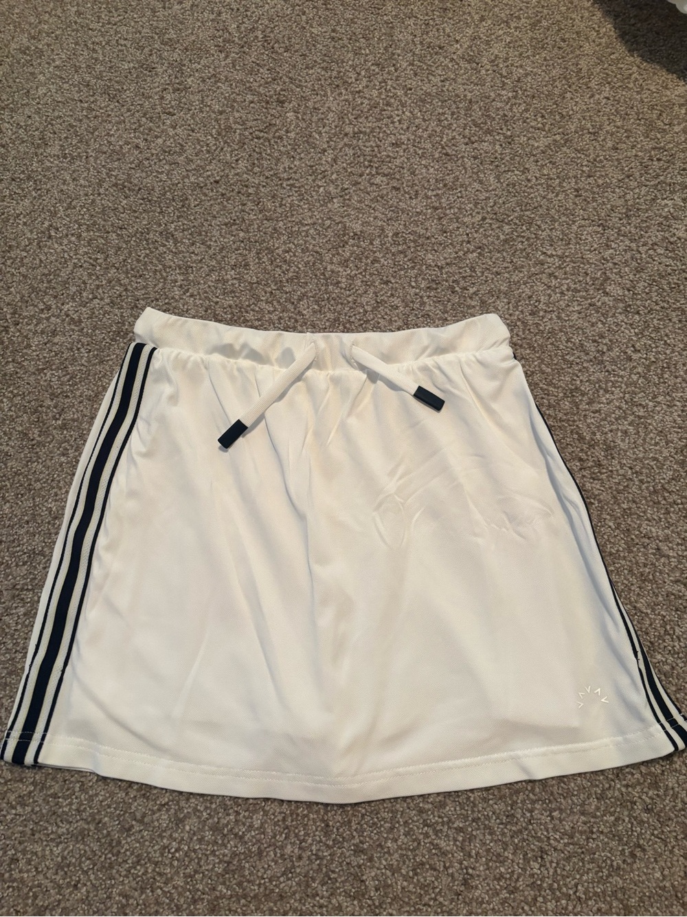 Varley White Skirt with Navy Side Stripes